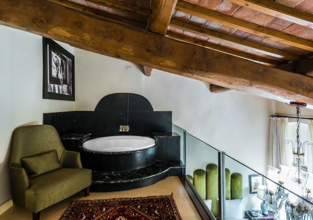 Villa Mangiacane - Small Luxury Hotels Of The World San Casciano in Val di Pesa Dış mekan fotoğraf